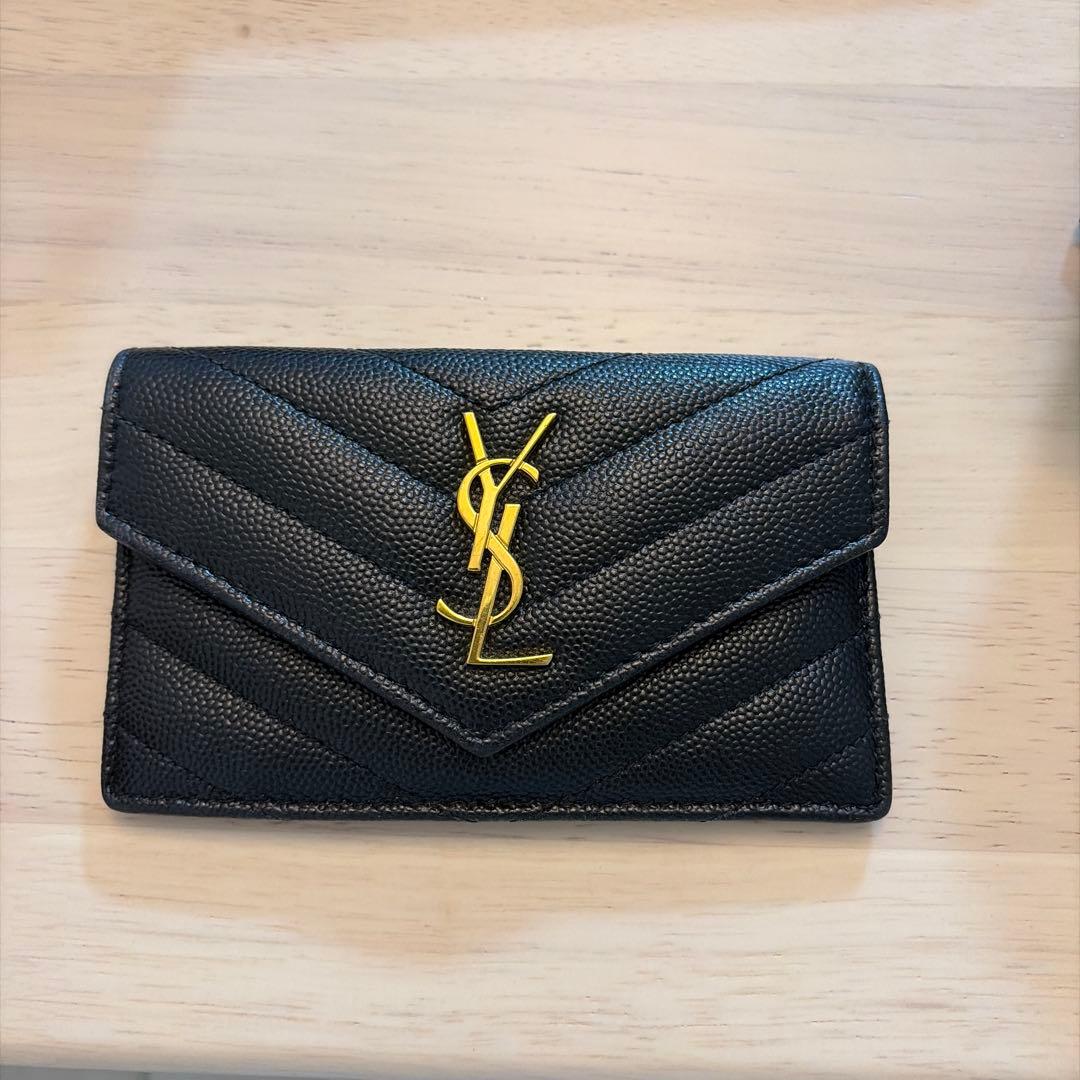 イブサンローラン　ミニウォレット