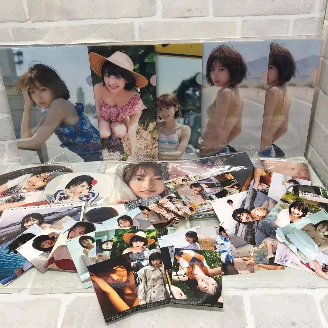 D5065 武田玲奈 グッズまとめ売りカレンダー うちわ クリアファイル 生写真