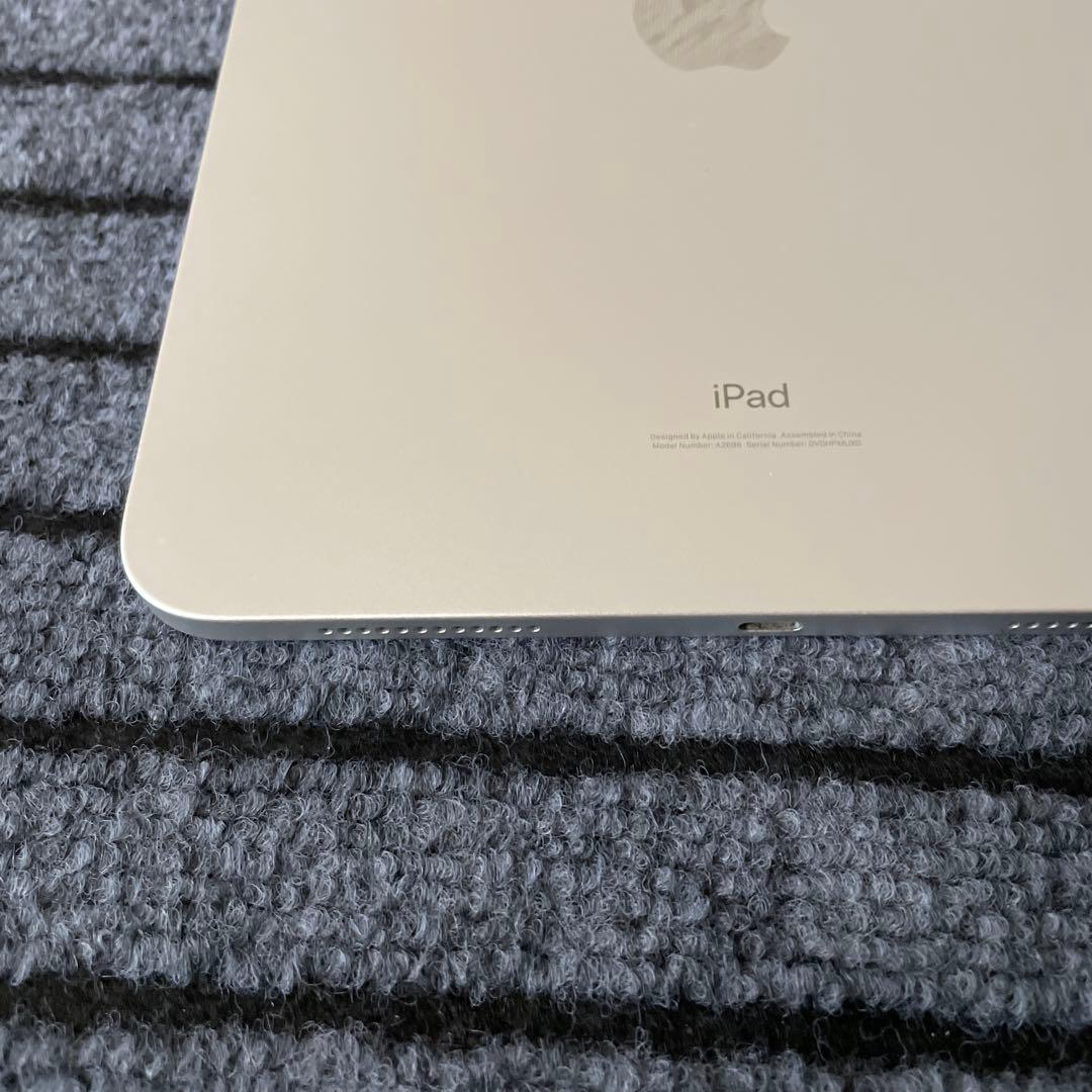 125 iPad 10世代 256GB Wi-Fi シルバー