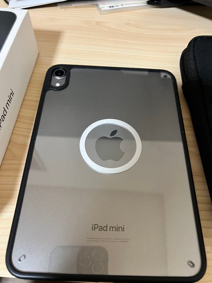 今月購入 極美品 iPad mini 第7世代 128GB Wi-Fi おまけ付