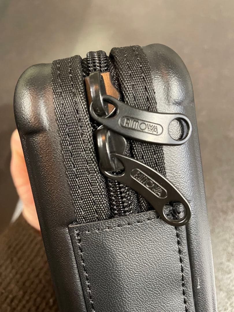 ANA RIMOWA キャリーケース型ポーチ　未使用