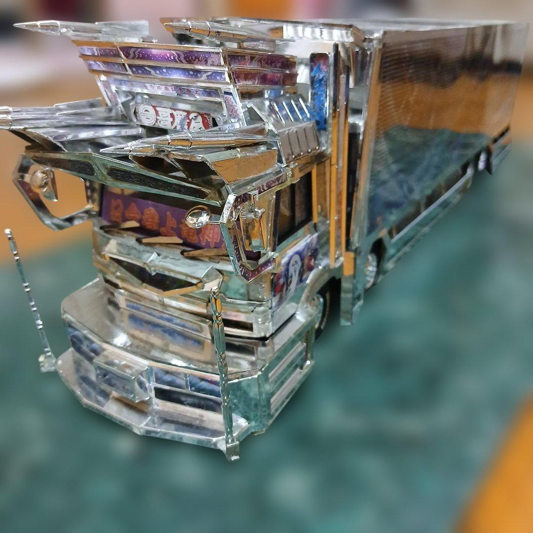 トラック野郎 デコトラ プラモデル完成品(ジャンク品)(ケース付き)全長50cm