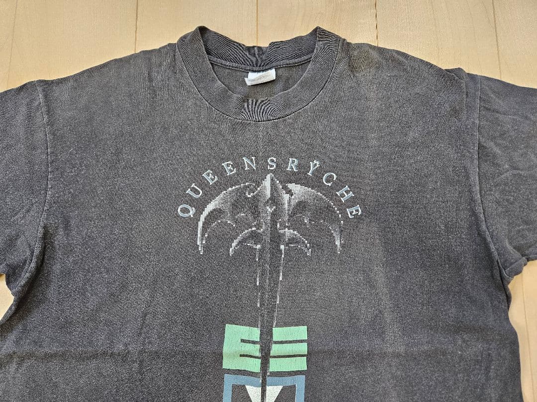 QUEENSRYCHEクイーンズライク　90-91年ワールドツアーTシャツ XL