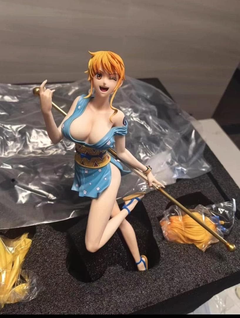 ONE PIECE ナミ（NAMI） 樹脂 1/5 彫刻 フィギュア