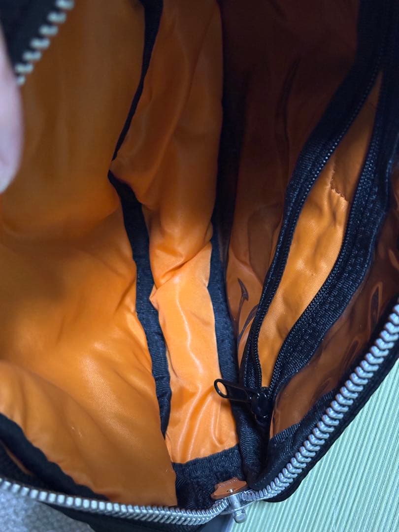 ポーター 　PORTER　　タンカー ハーフムーン ショルダーバッグ