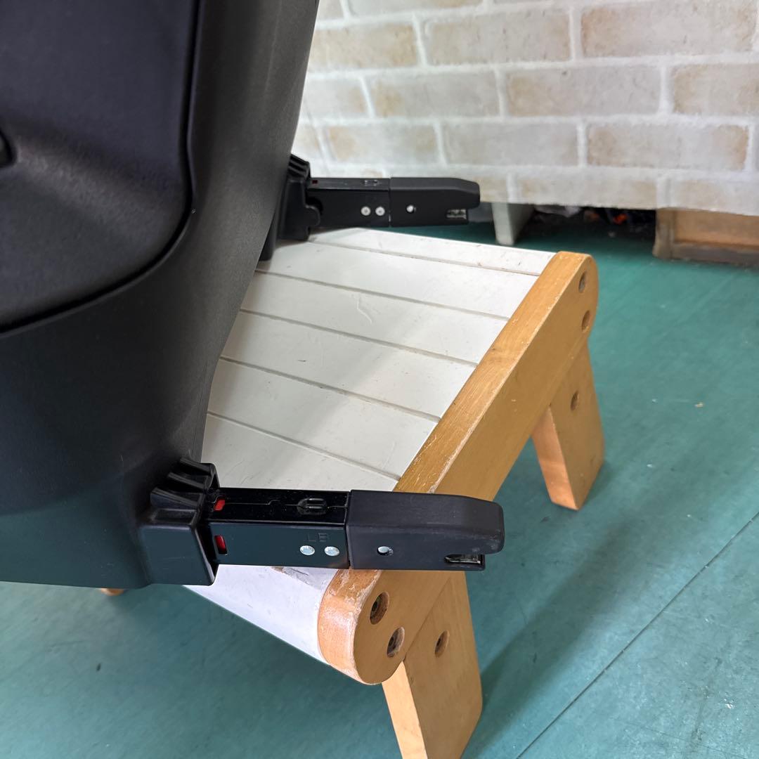 エールべべ　チャイルドシート クルット3i グランス　新生児からisofix