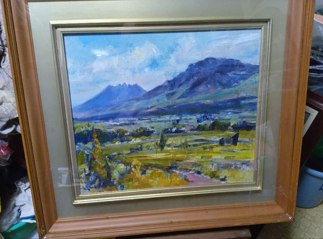 サインは２枚目にあります写真12枚です直筆油彩です