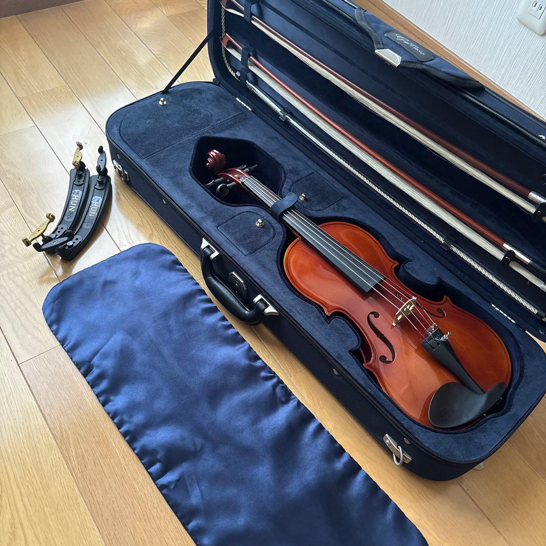 バイオリン本体 ケース付き　STRADIVARIUS型