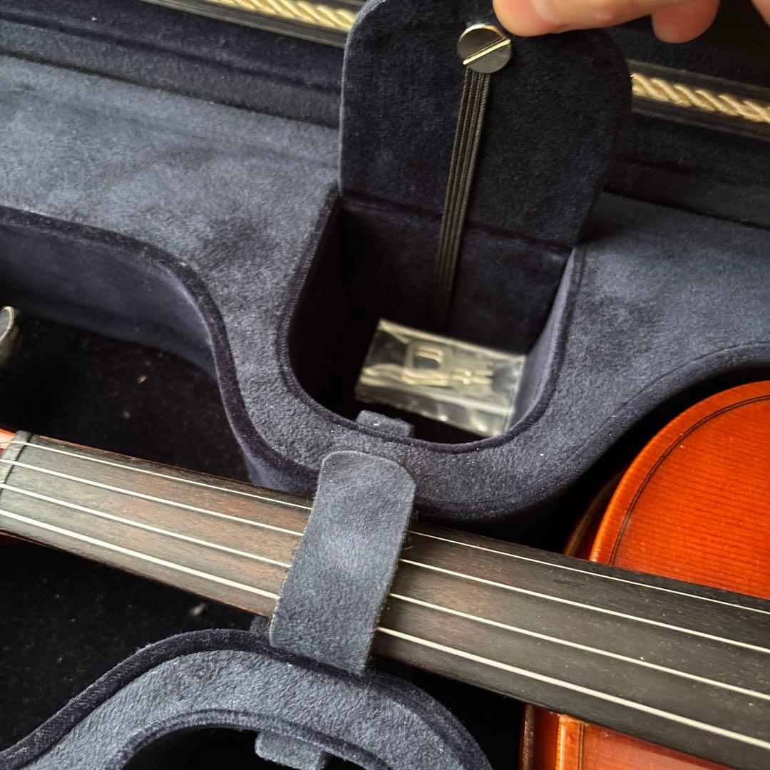 バイオリン本体 ケース付き　STRADIVARIUS型