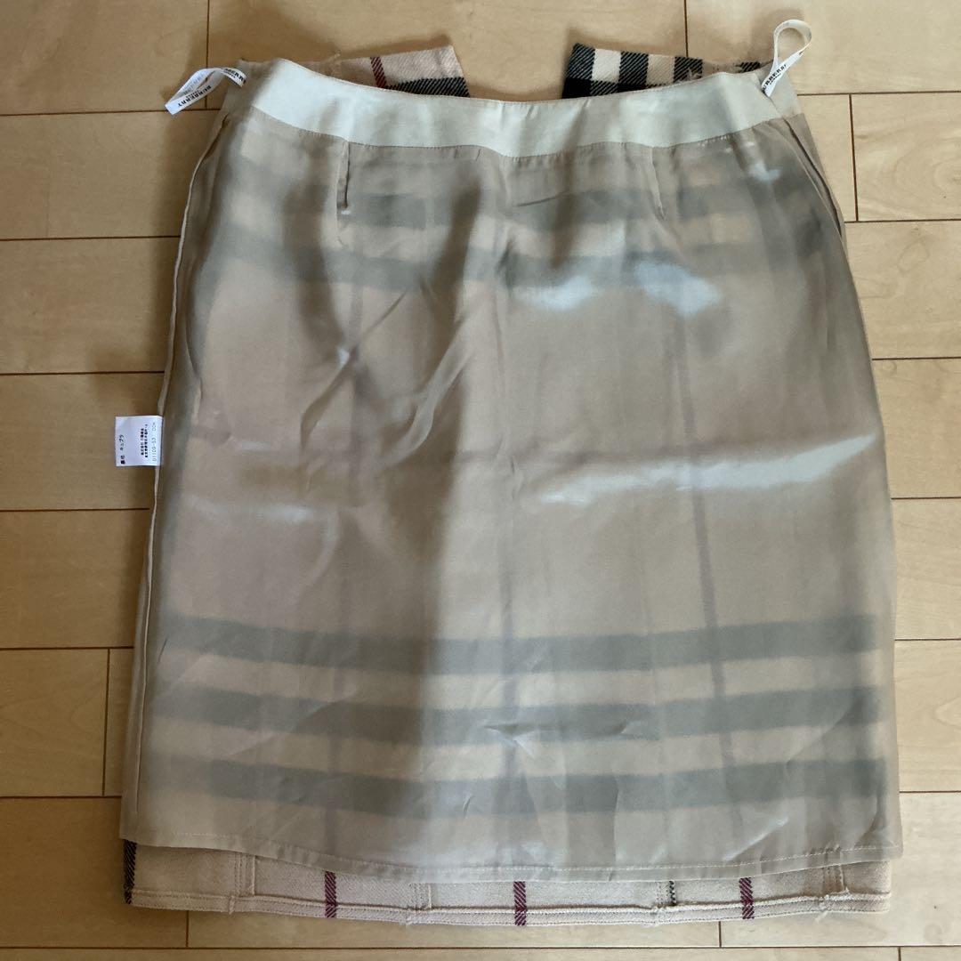 バーバリーロンドン　ウールスカート13号　ベージュ、ブラック2点おまとめ