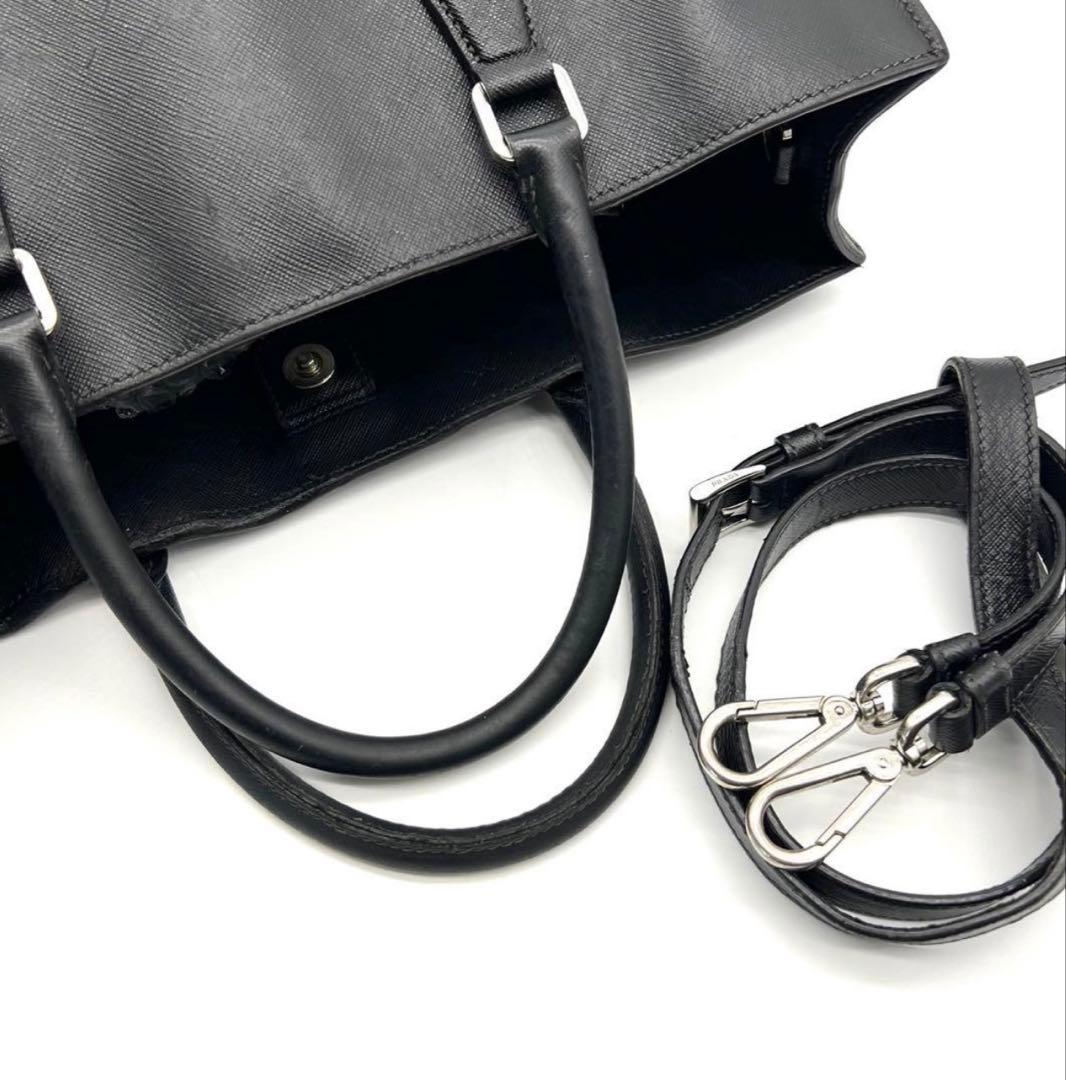 【良品】PRADA プラダ サフィアーノレザー 2way ビジネスバッグ 黒