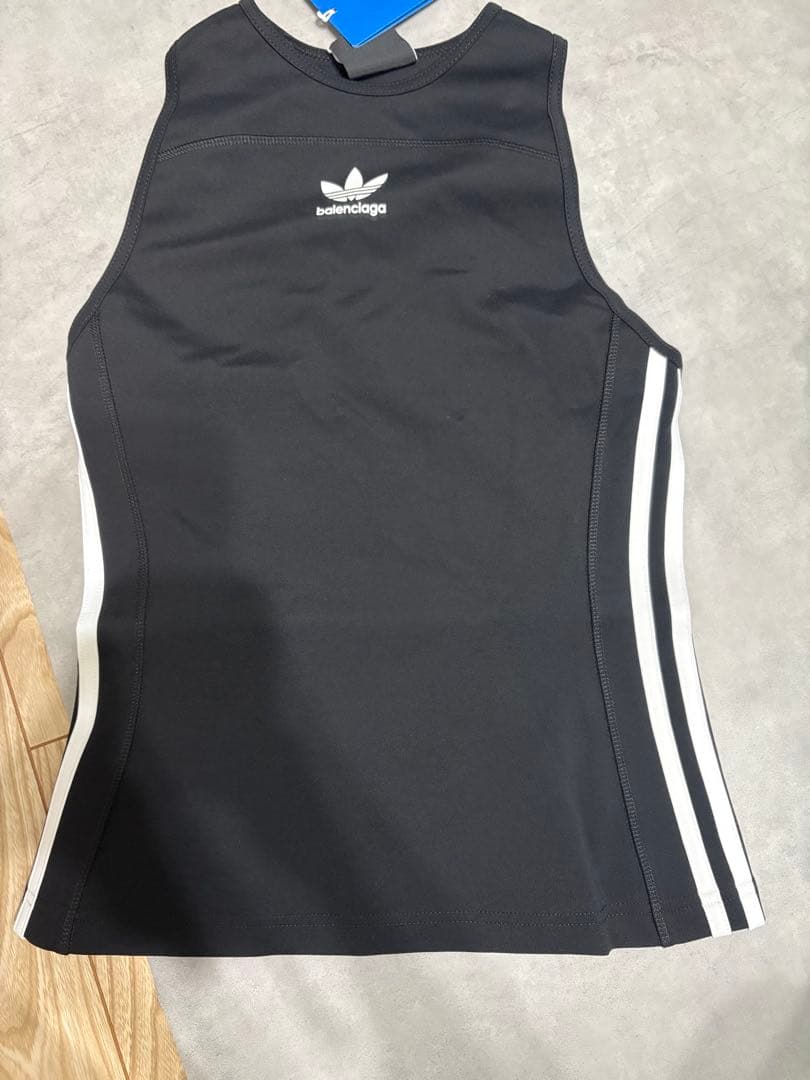 balenciaga adidas タンクトップ ブラック