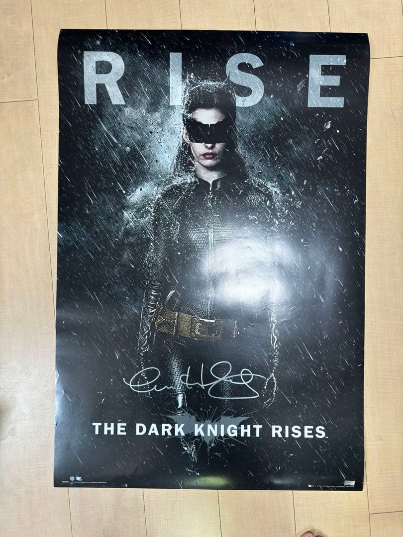 ダークナイト サイン ポスター アン・ハサウェイ バットマン