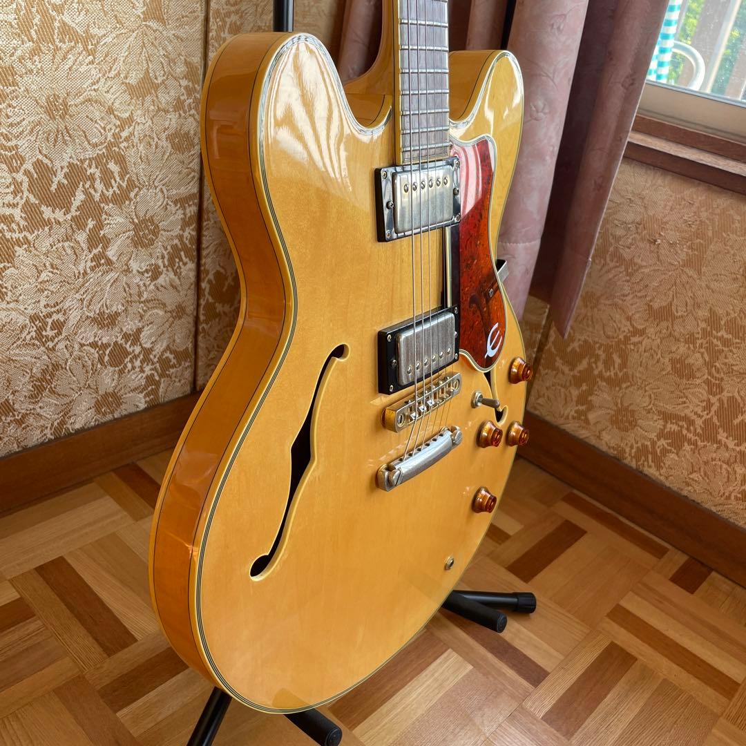 エピフォン　シェラトン