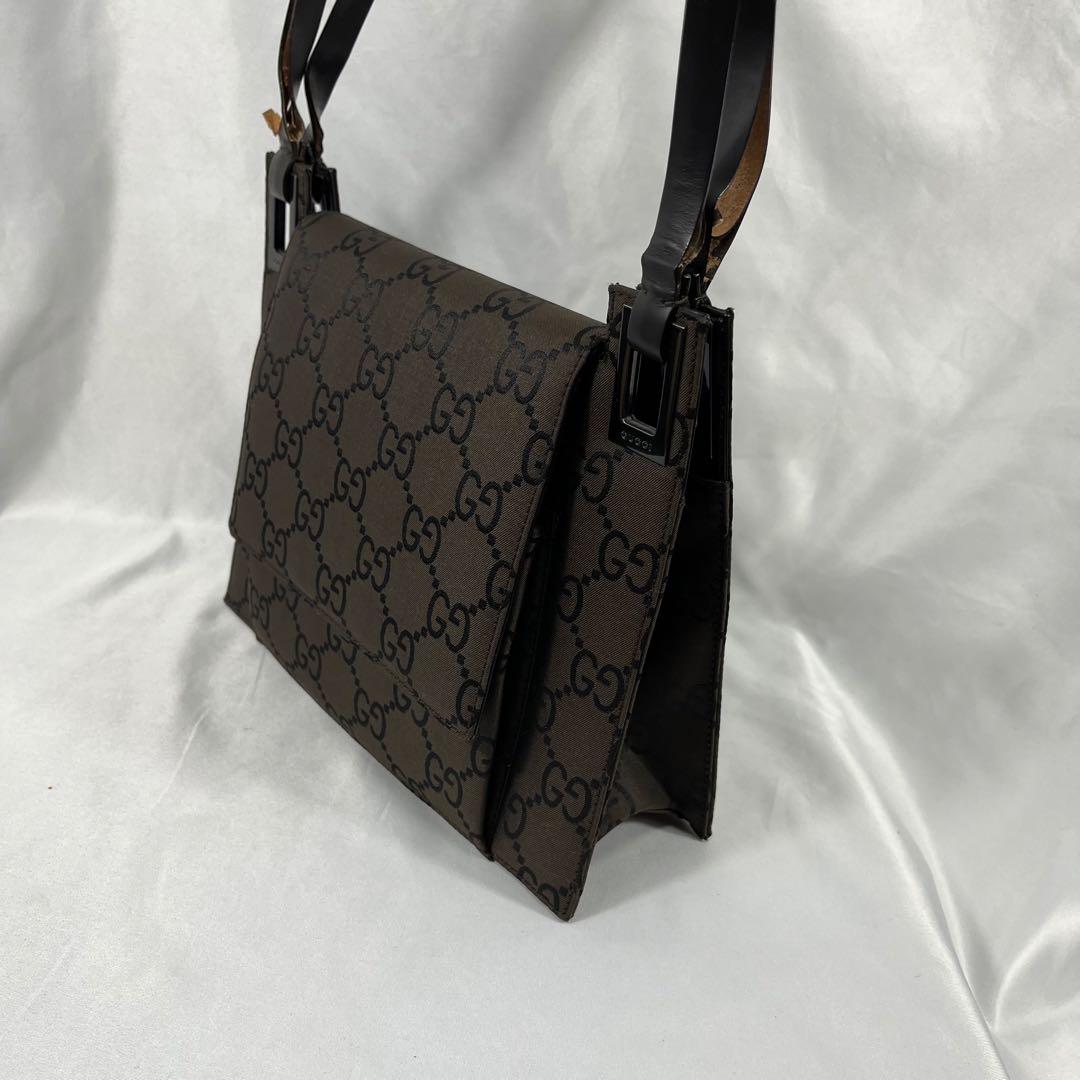 GUCCI グッチ GGパターン ショルダーバッグ