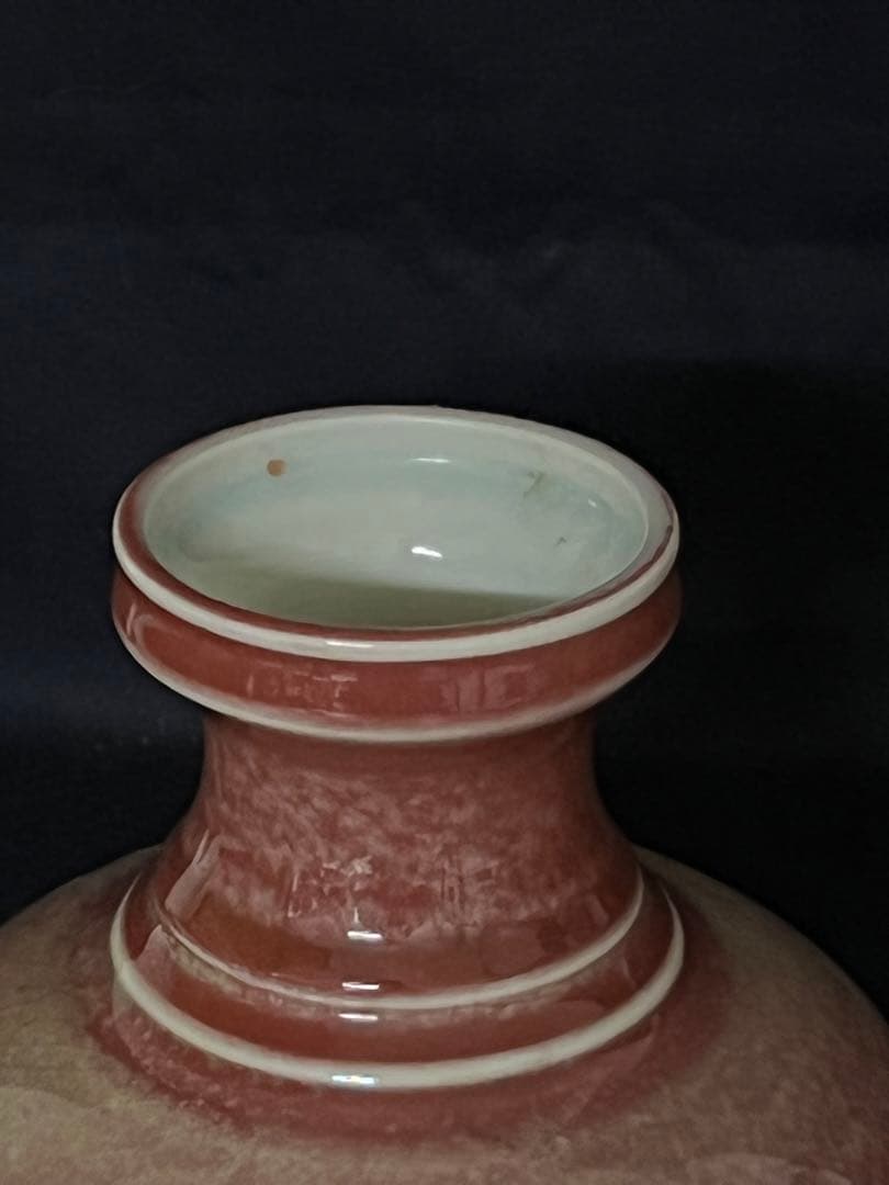 文房具　清康熙　 紅釉花瓶/F2-66