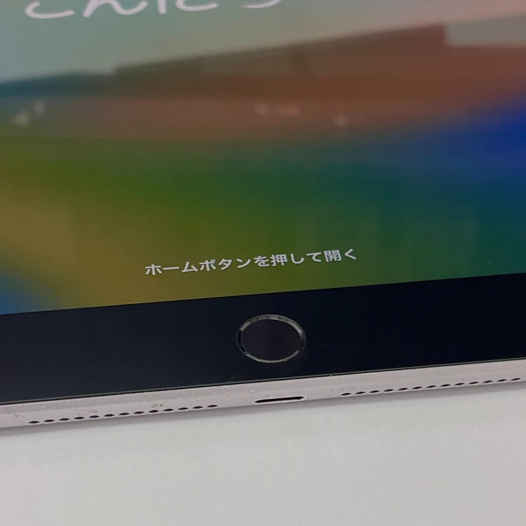 iPad 第6世代 32GB スペースグレイ Wi-Fi+Cellular