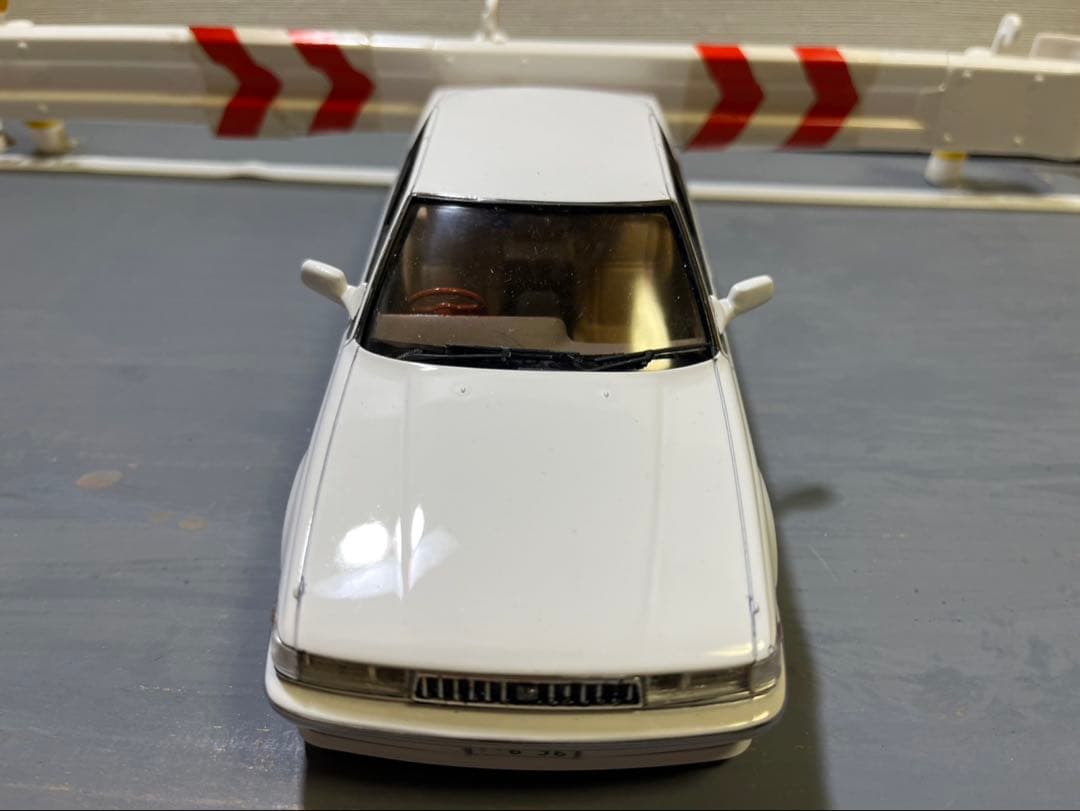 クレスタ　プラモデル　完成品