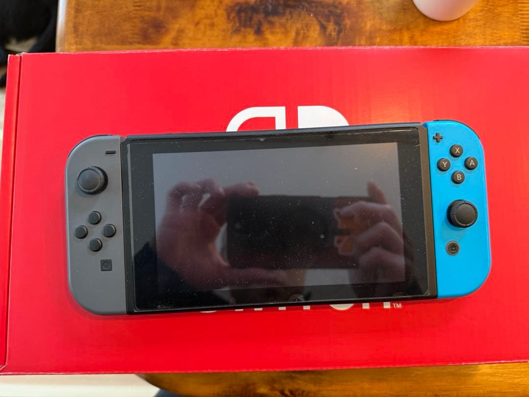 Nintendo Switch 本体　ケースのおまけ付き
