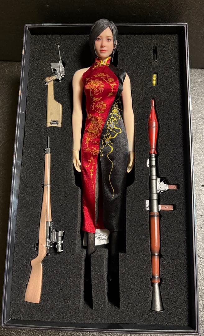 SWTOYS FS065 エイダ・ウォン 1/6 Ada Wongバイオハザード