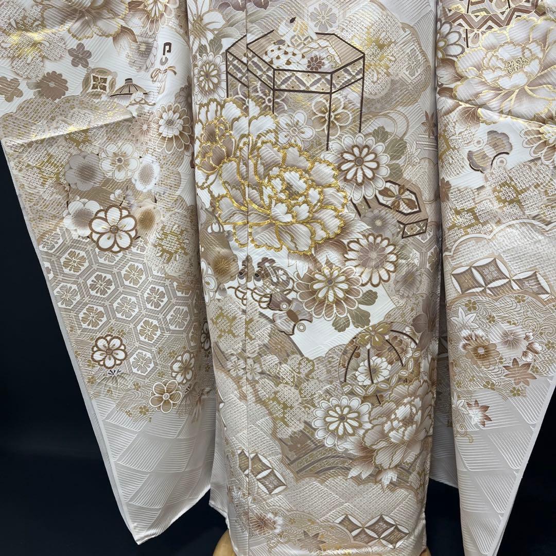 くすみ系ベージュの上品な古典振袖フルセット