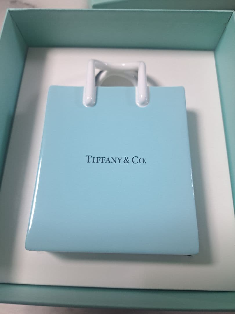 ティファニー　ショッピングバッグ　オブジェ　インテリア　置物　陶器　花瓶　箱有り