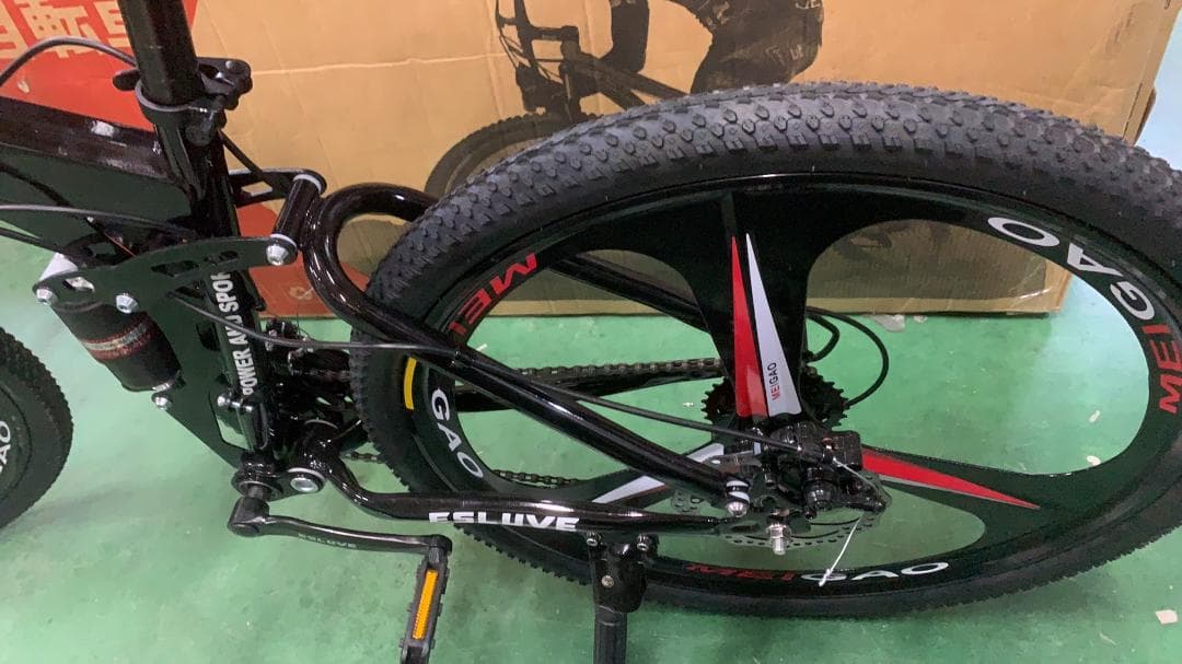 年末セール ESLUVE マウンテンバイク MTB 26インチ ※訳あり