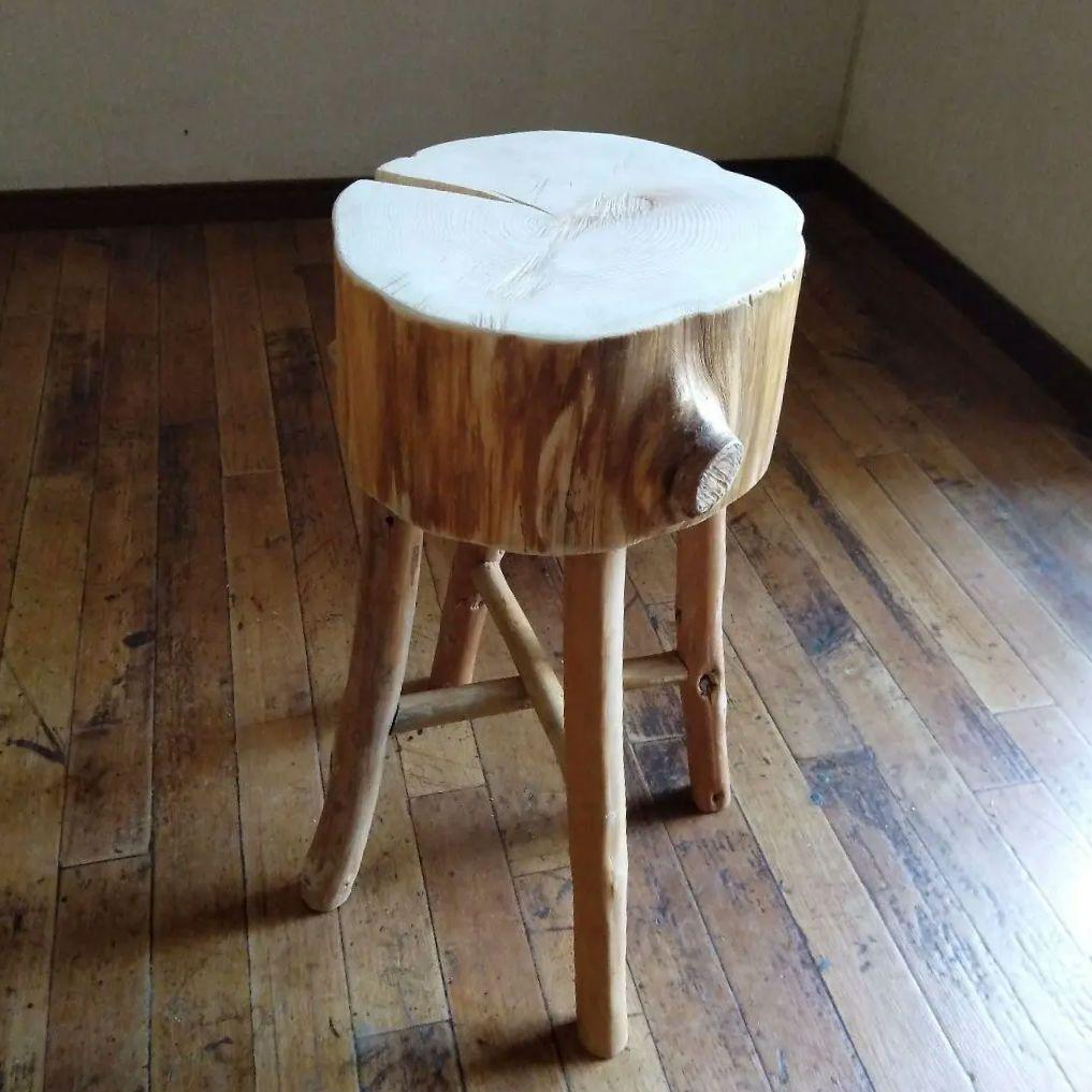 丸太のスツール-3