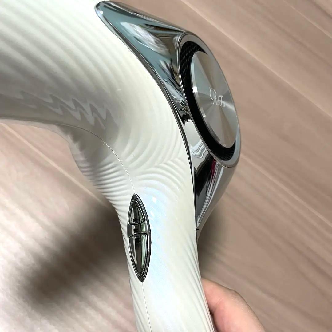 2024年製　ReFa リファ　ビューテックプロヘアドライヤー