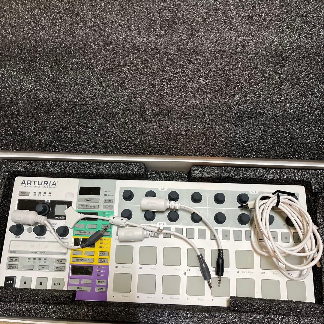 ARTURIA BEATSTEP PRO シーケンサー