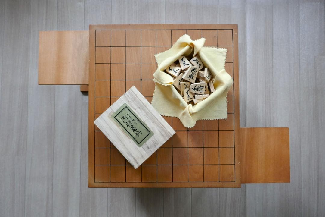 将棋セット　将棋盤　将棋駒　駒台　板目　値段交渉歓迎　手渡し歓迎