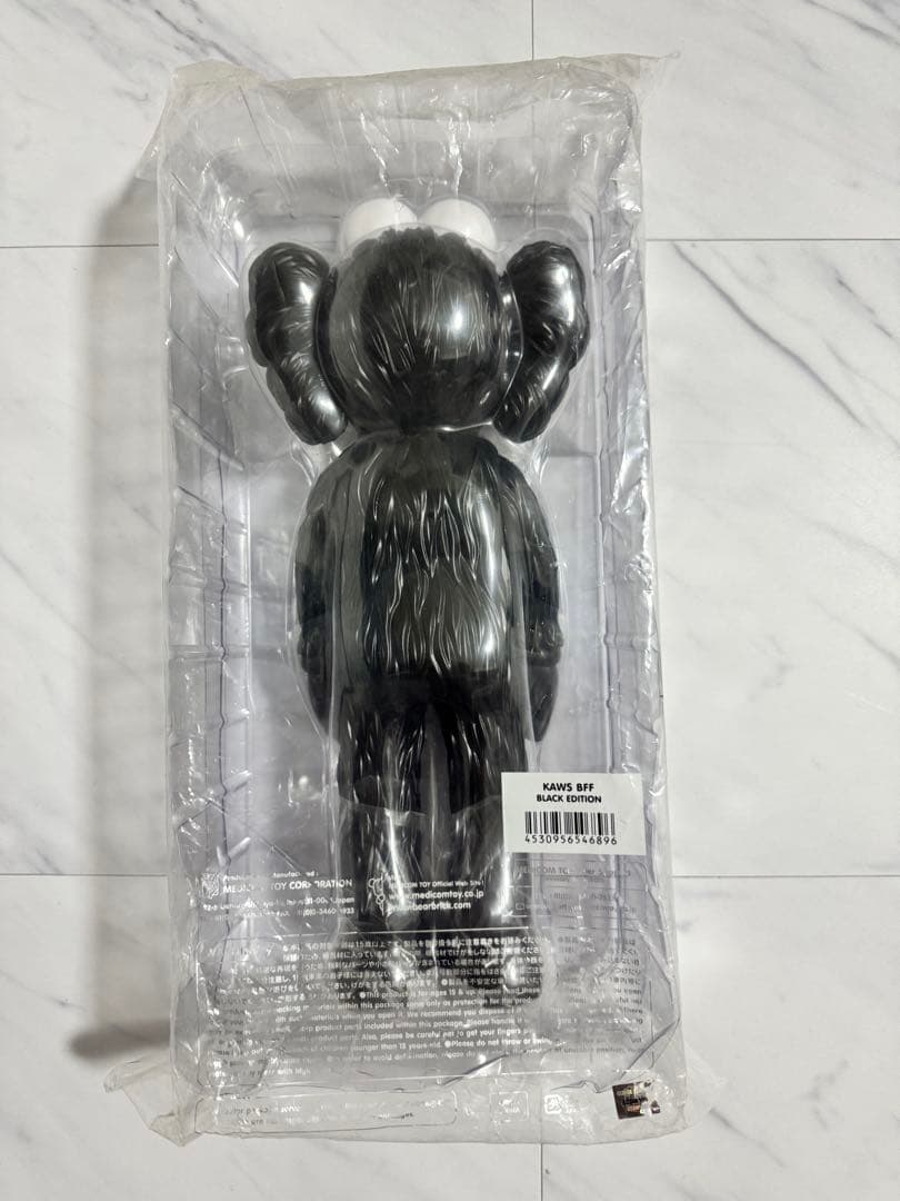 KAWS BFF MoMA BLACK EDITION 新品未開封
