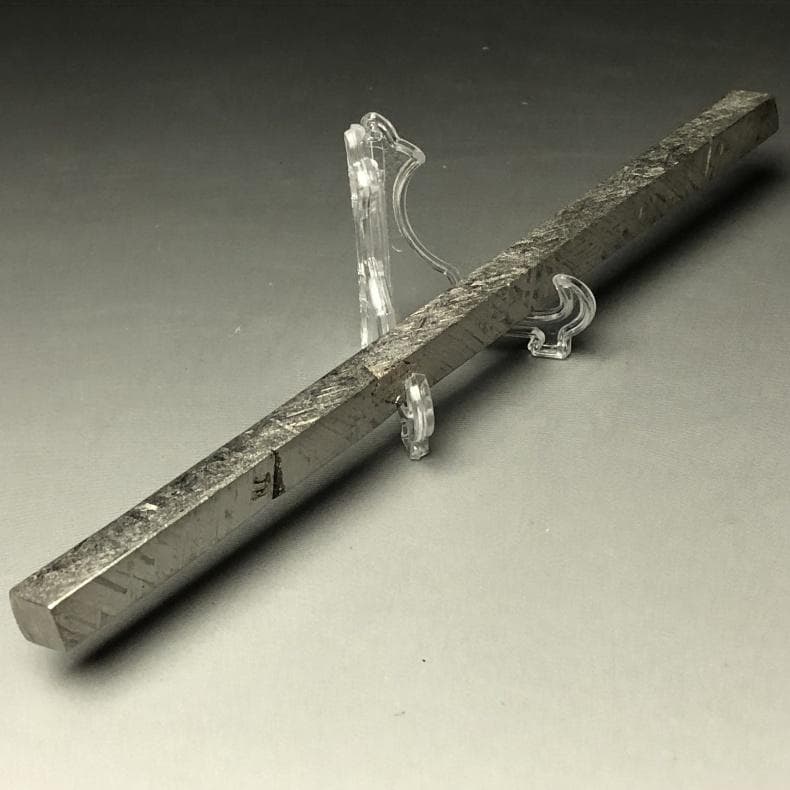 Y*O様 隕石 鉄隕石　アルタイ隕石　ナチュラル　原石　メテオライト 　重さ約8