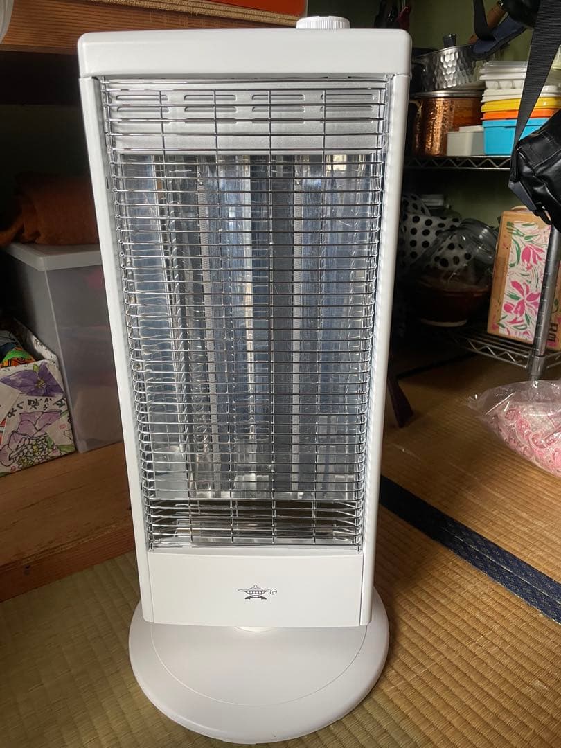 AEH-G100 アラジン遠赤グラファイトヒーター　2024年製　aladdin