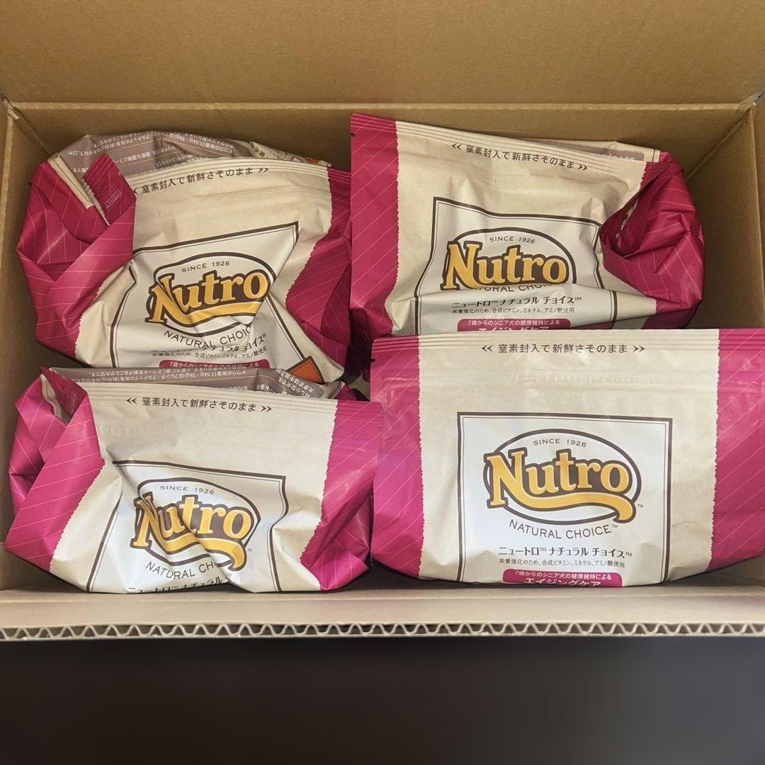 【4袋入り】　Nutroナチュラルチョイス小型犬用 チキン&玄米3㎏