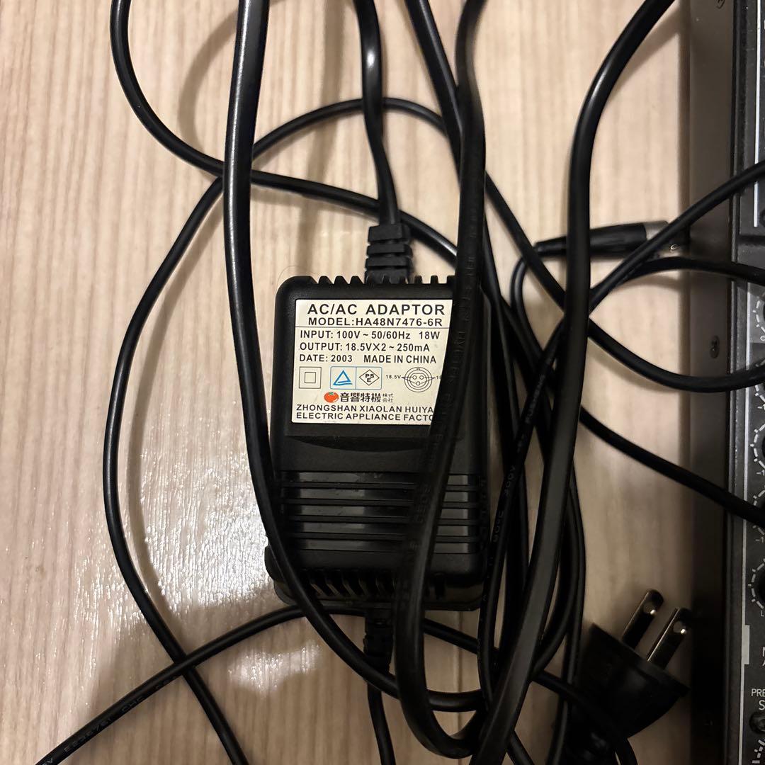 MACKIE「802VLZ4」8チャンネルアナログミキサー