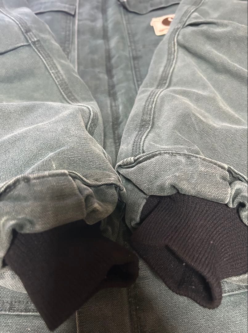 Carhartt ダークグリーン作業用ジャケット