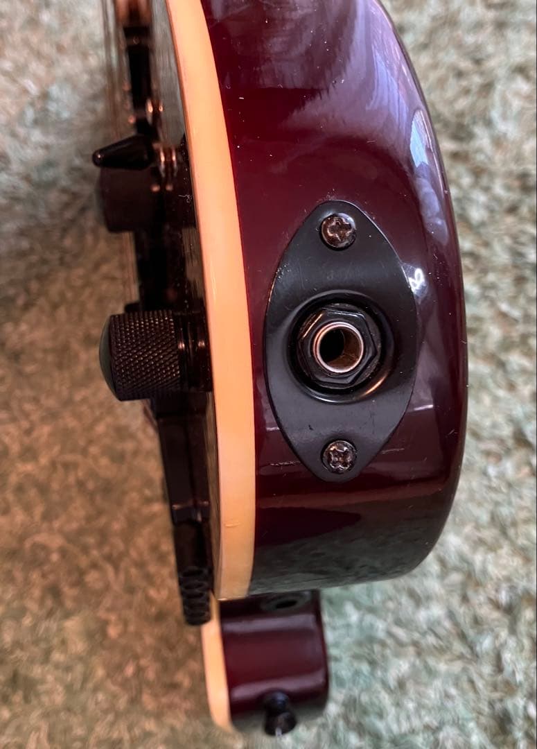 ヘッドレスギター