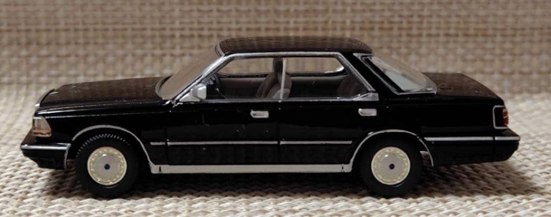 TLヴィンテージLV-N150b 日産グロリアV30ターボブロアム