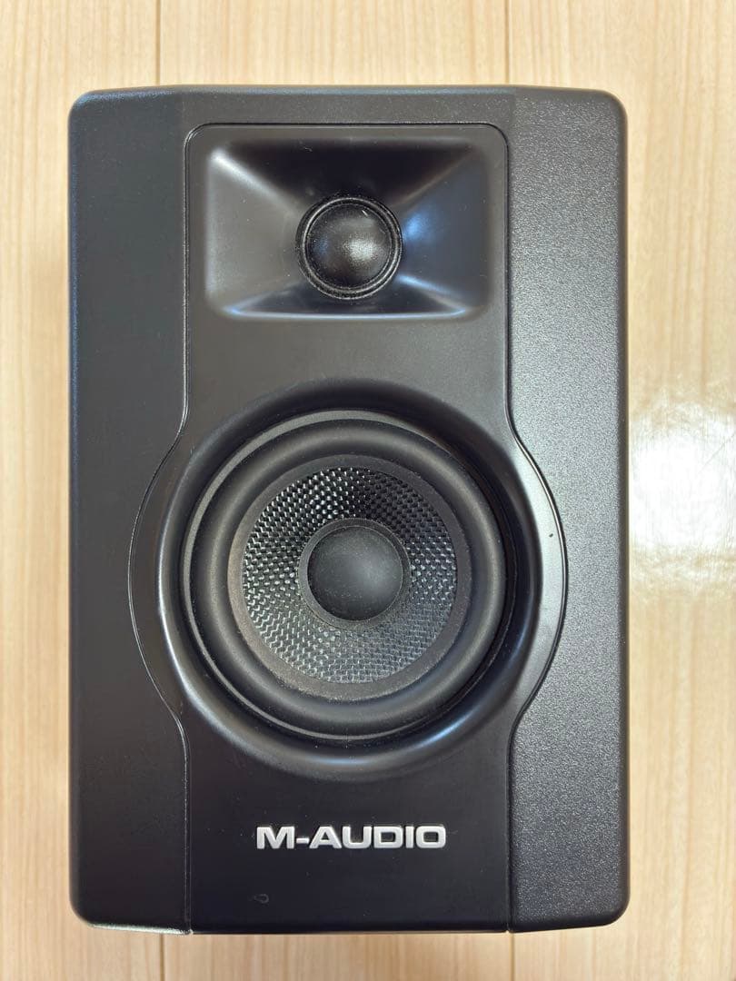 M-AUDIO BX3 3.5インチ モニタースピーカー