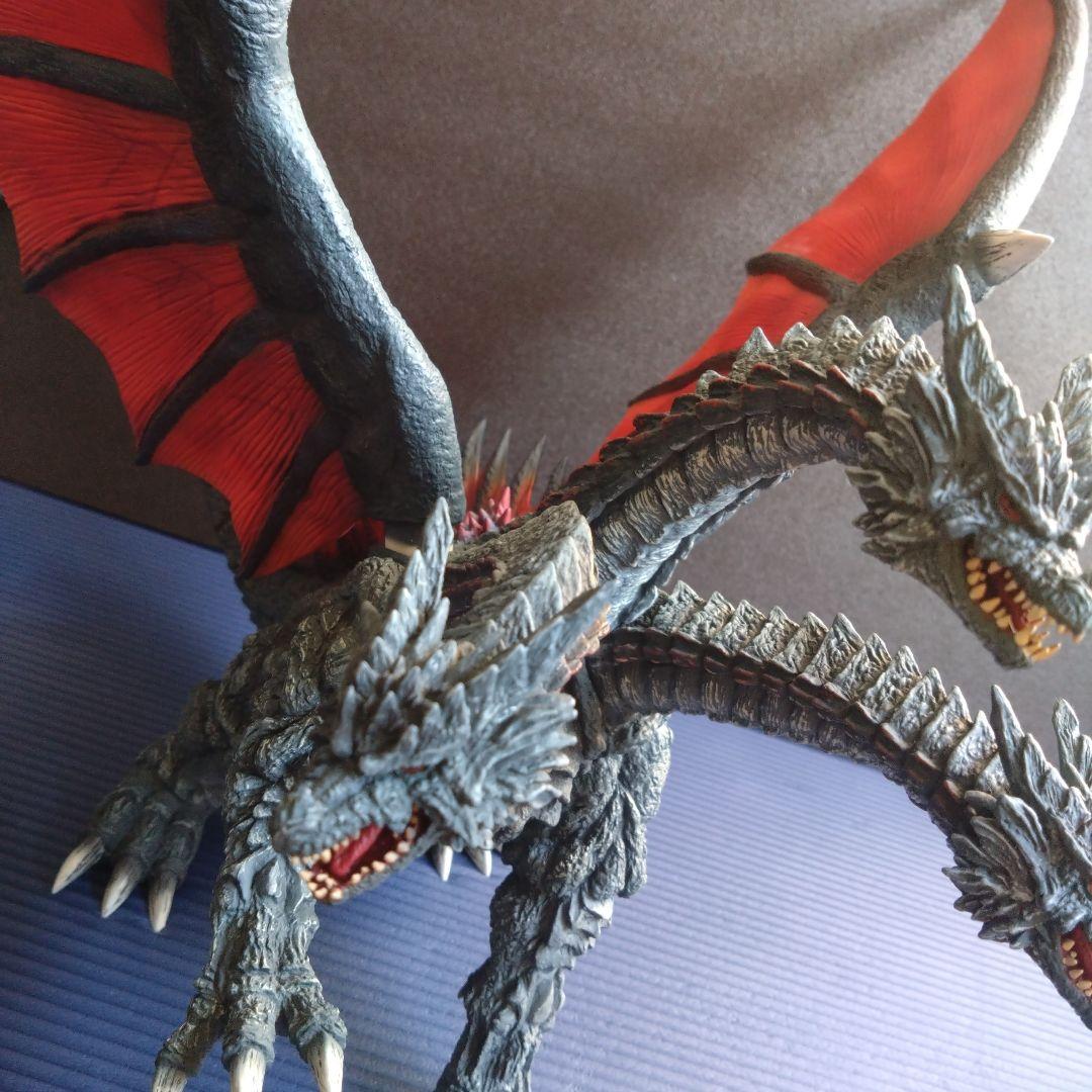 デスギドラ　フィギア