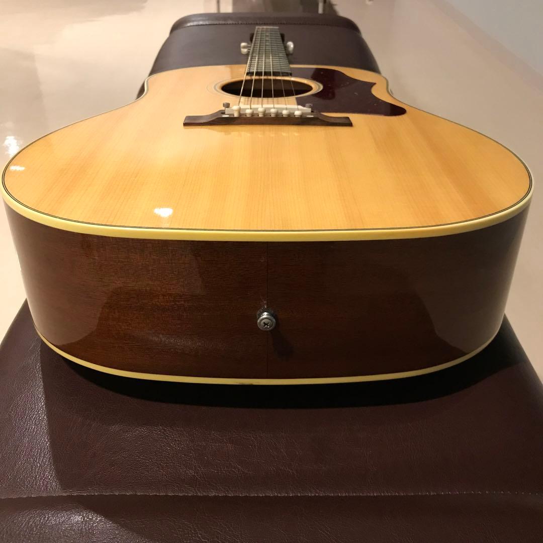 新品同様!！！　2021年 Gibson J-50 ADJ