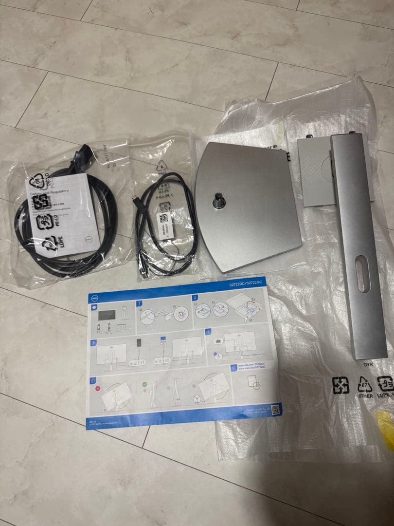 Dell 27 4K UHD USB-C Monitor S2722QC 美品