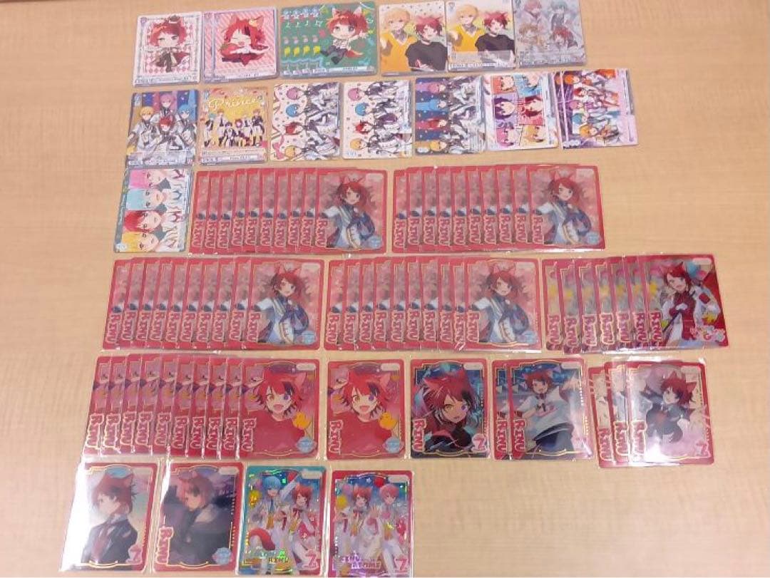 ❶すとぷり 莉犬 色紙 コレカ ステッカー 実写ブロマイドなど 大量 まとめ売り