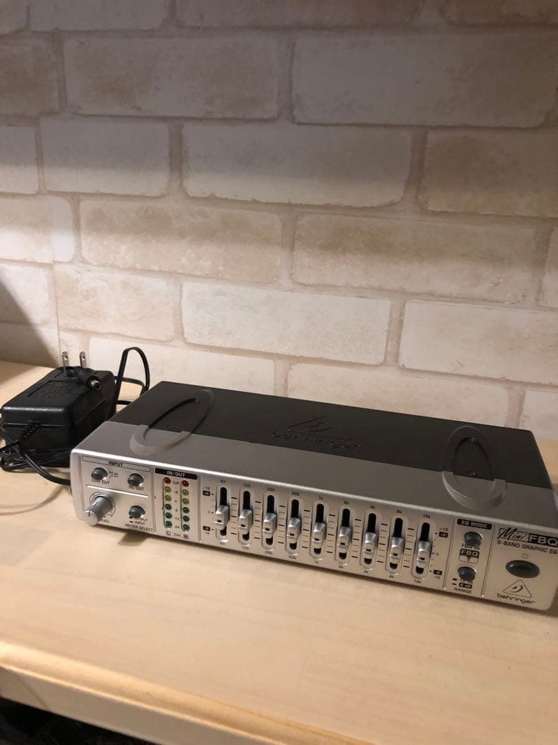 behringer FBQ800 グラフィックイコライザー