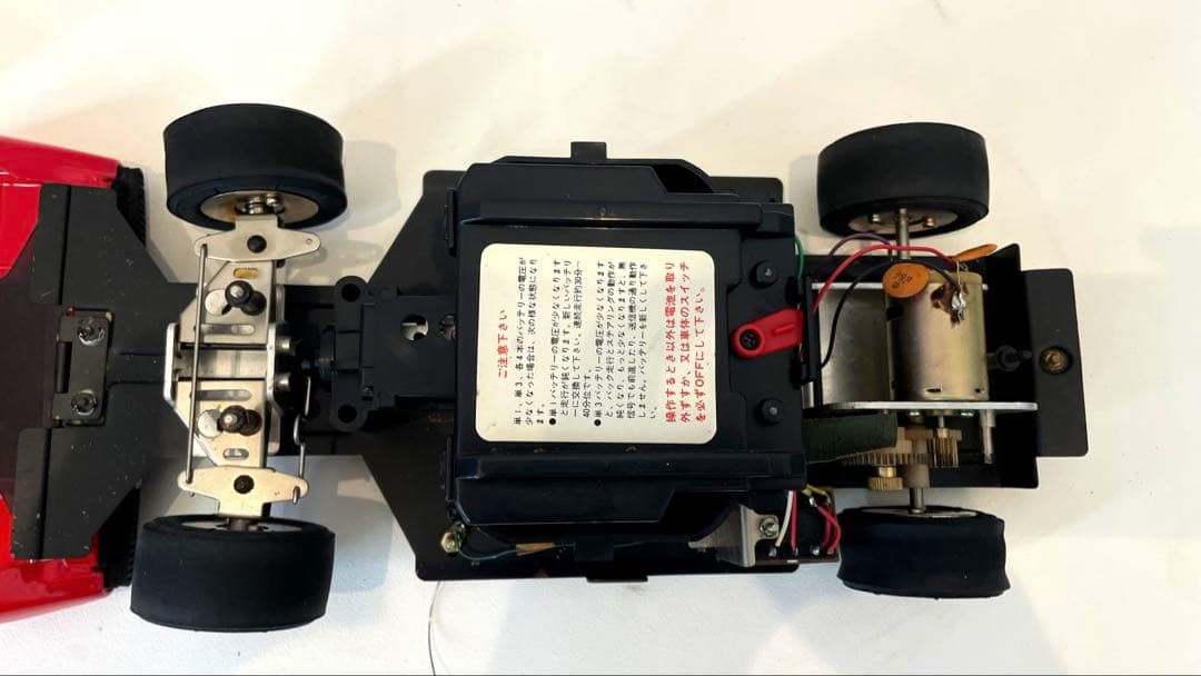 ラジコン ランボルギーニ カウンタック LP400