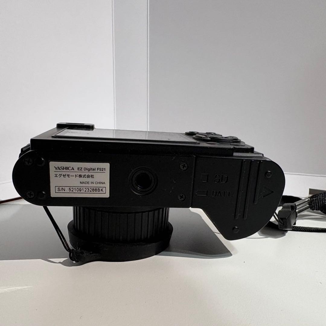 【美品】完動品YASHICA EZ F521 デジタルカメラ トイデジ ヤシカ