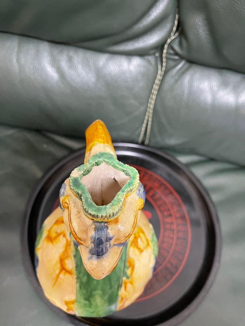 唐三彩鳥像（抽像感の丑小鳥像）