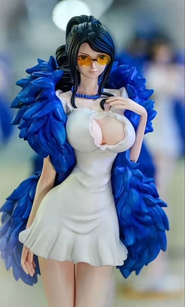 ワンピース ニコ・ロビン ガレージキット フィギュア