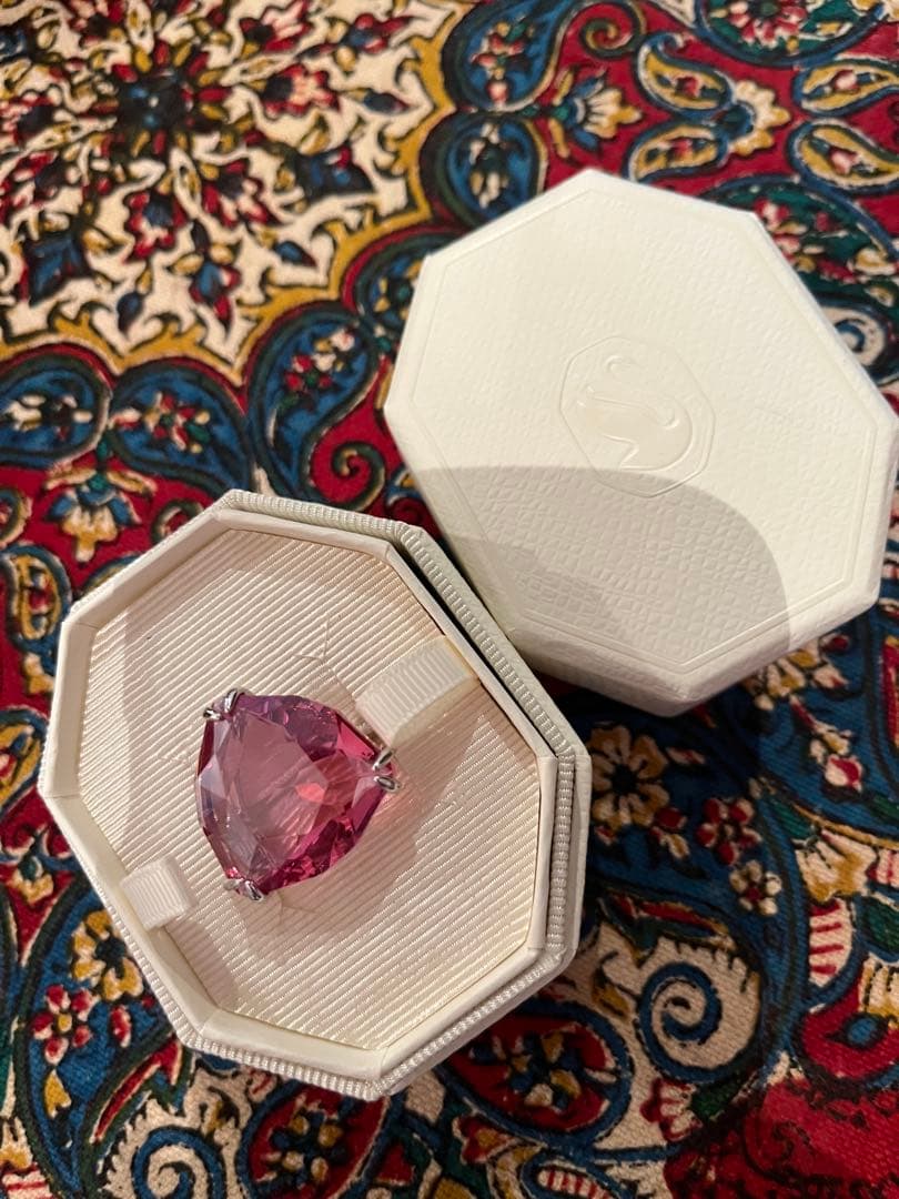 スワロフスキーピンククリスタルリング